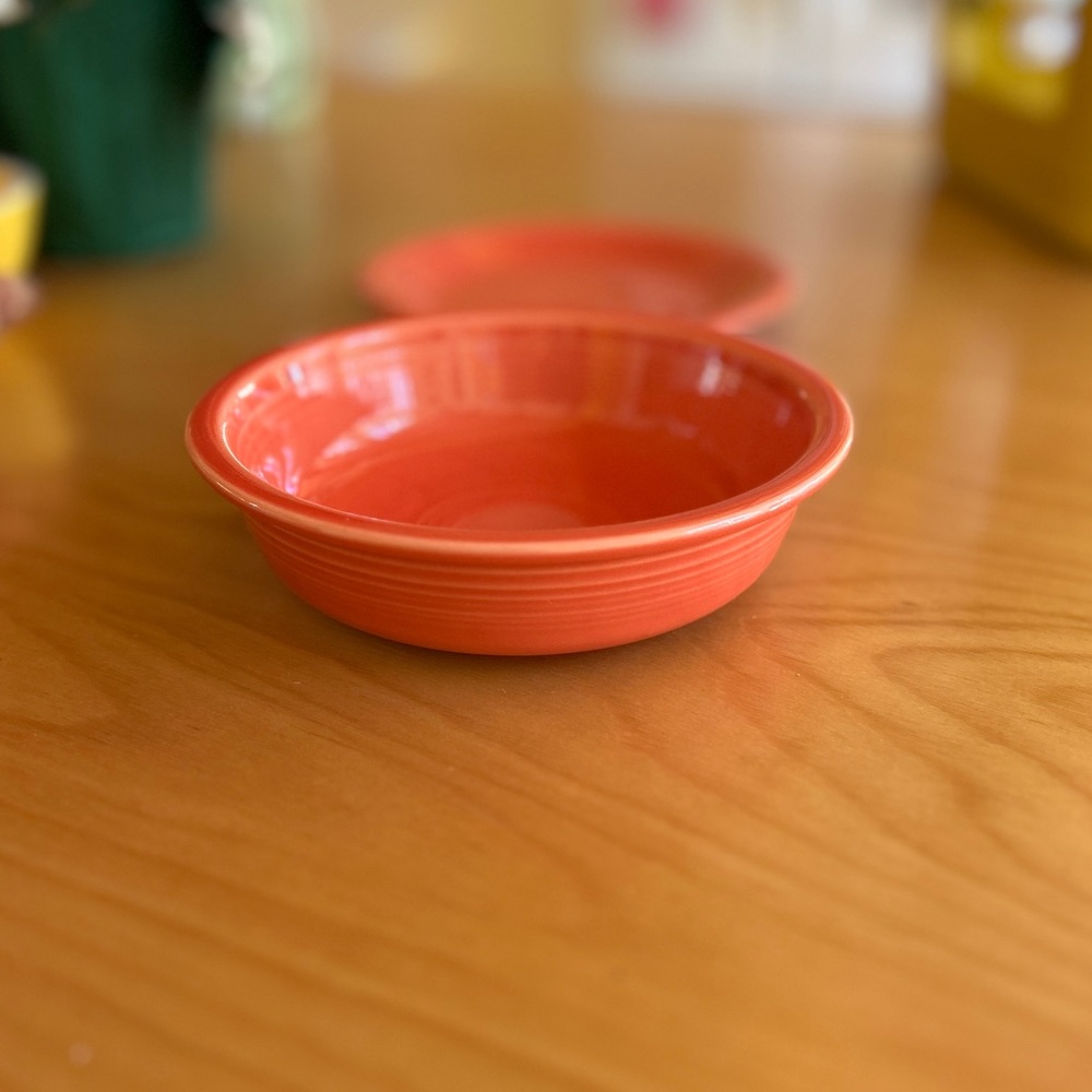 🌟FIESTA! 🌟
19 oz. Medium Bowl in persimmon + matching 7” plate
